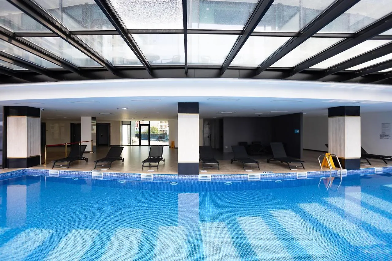 Navi Aparthotel Batumi